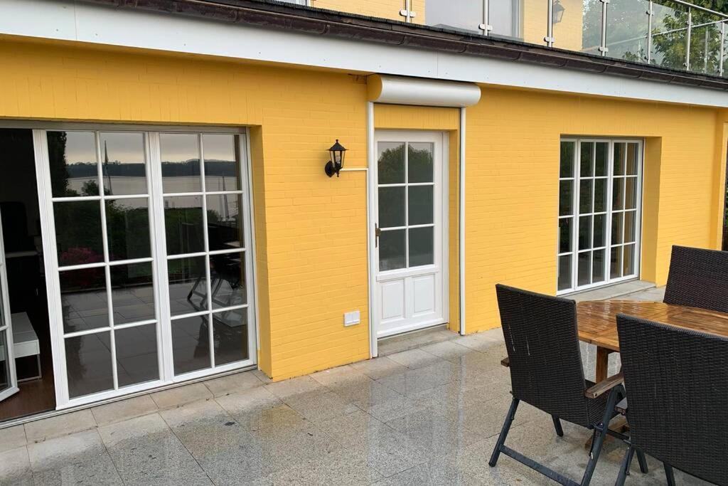 Traumhafter Seeblick Mit Grosser Terrasse Pogeez Exterior photo