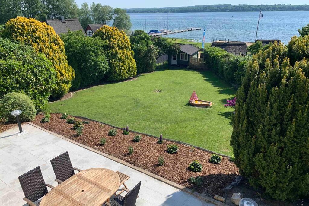 Traumhafter Seeblick Mit Grosser Terrasse Pogeez Exterior photo